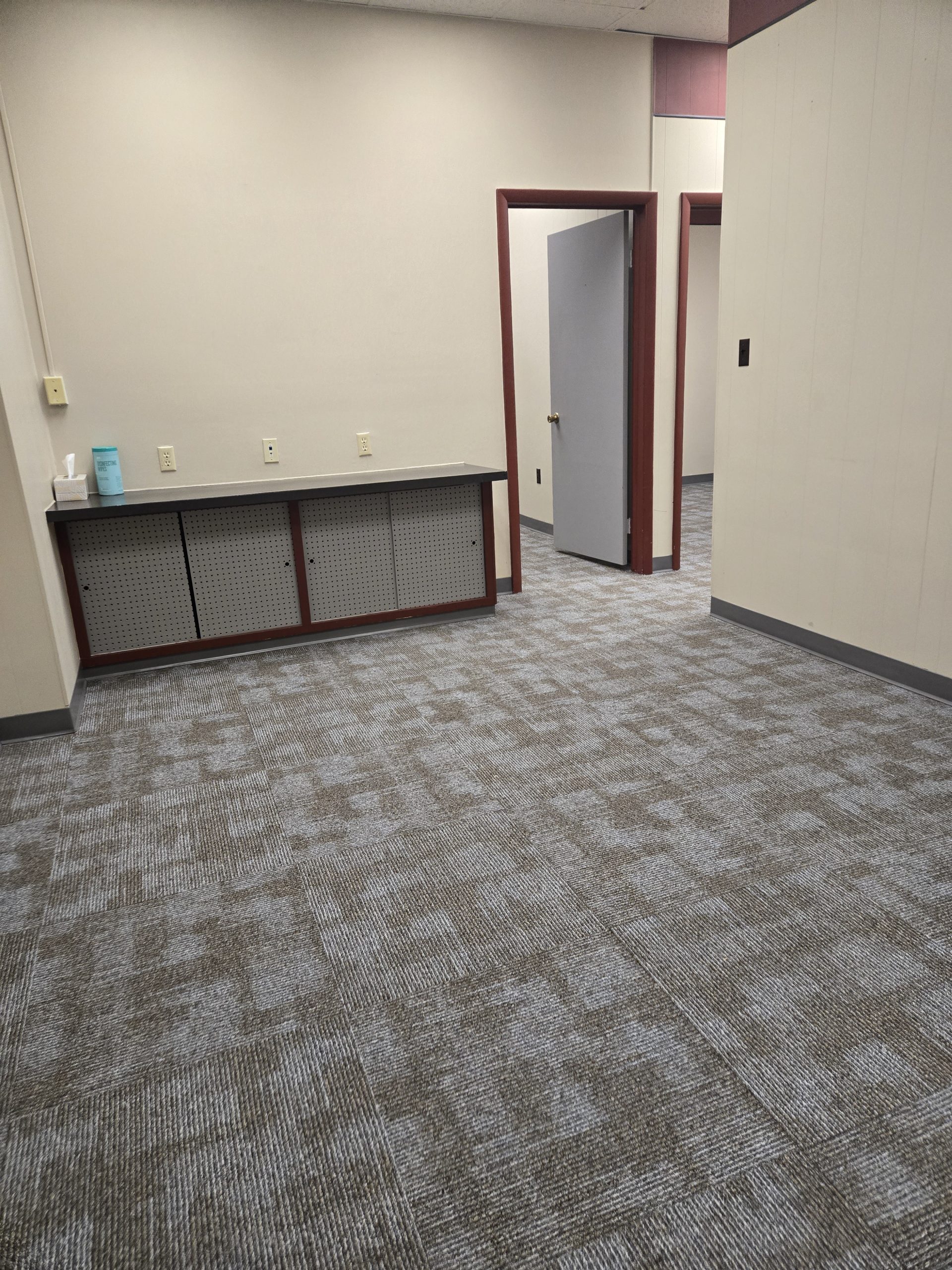 Large Office Space in Butte